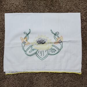 Vintage Pillow Case Cover Embroidery w/ Crochet Edge 26x17 Inch
